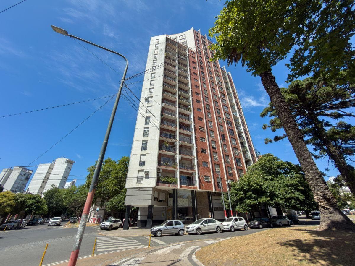 2-Bedroom Apartment in the Mirador del Bosque Building