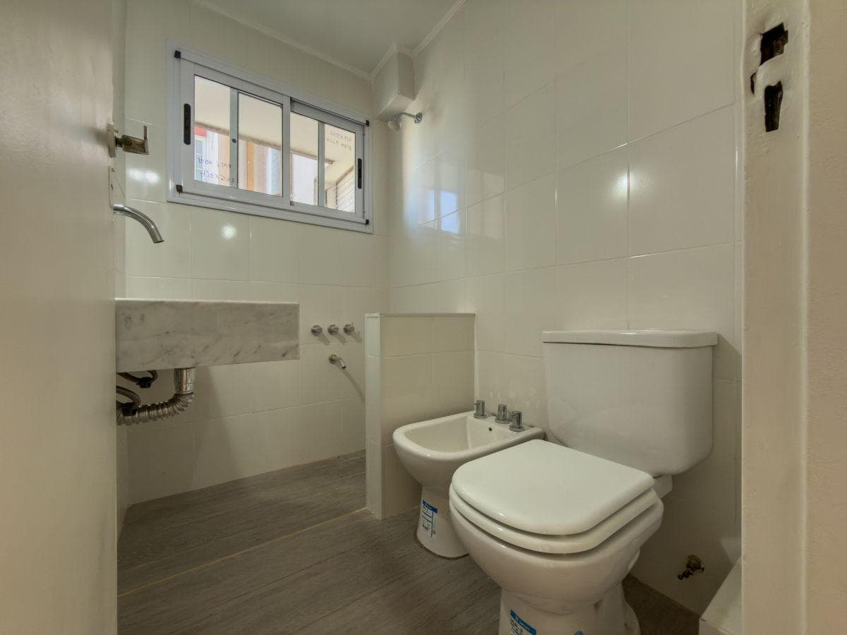 2-Bedroom Apartment in the Mirador del Bosque Building