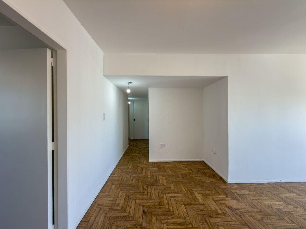 2-Bedroom Apartment in the Mirador del Bosque Building