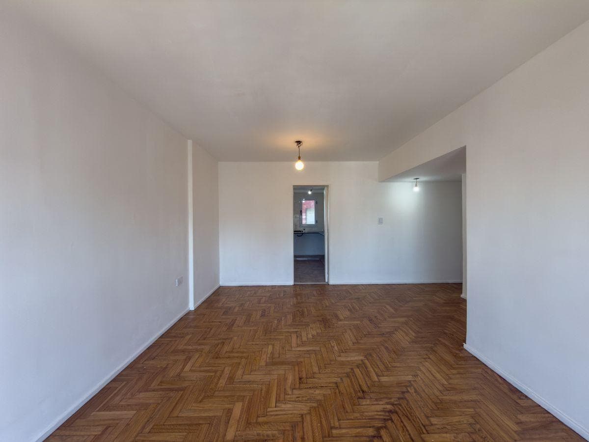 2-Bedroom Apartment in the Mirador del Bosque Building