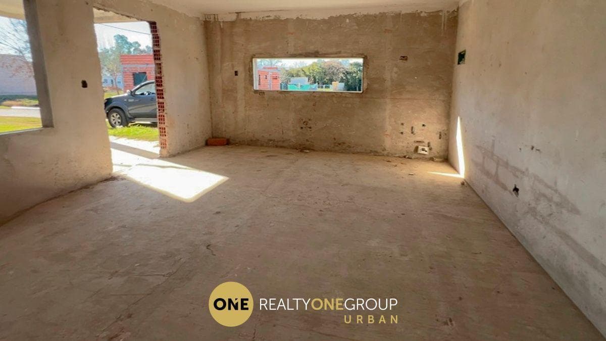 House Under Construction for Sale, 273 m² – Melchor Romero, La Plata