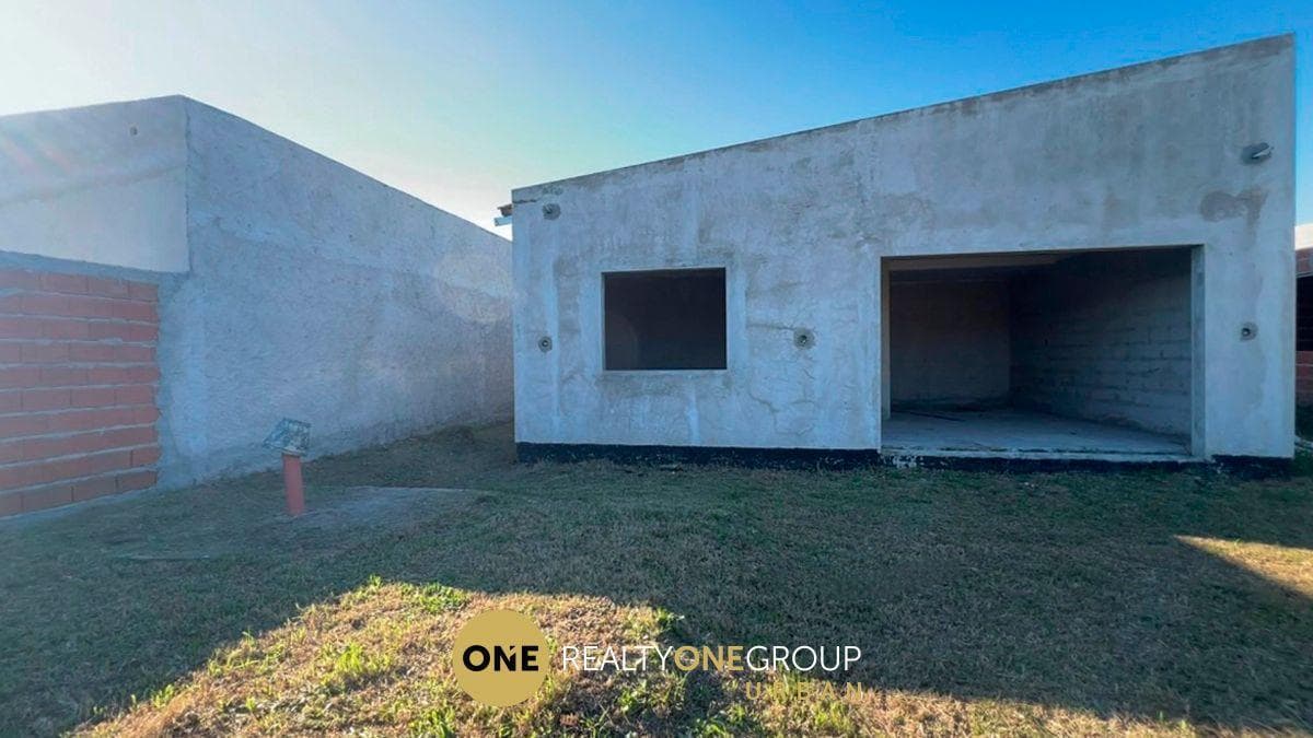 House Under Construction for Sale, 273 m² – Melchor Romero, La Plata