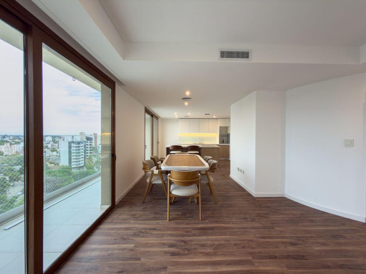 130 m² 3-bedroom apartment for sale in La Plata