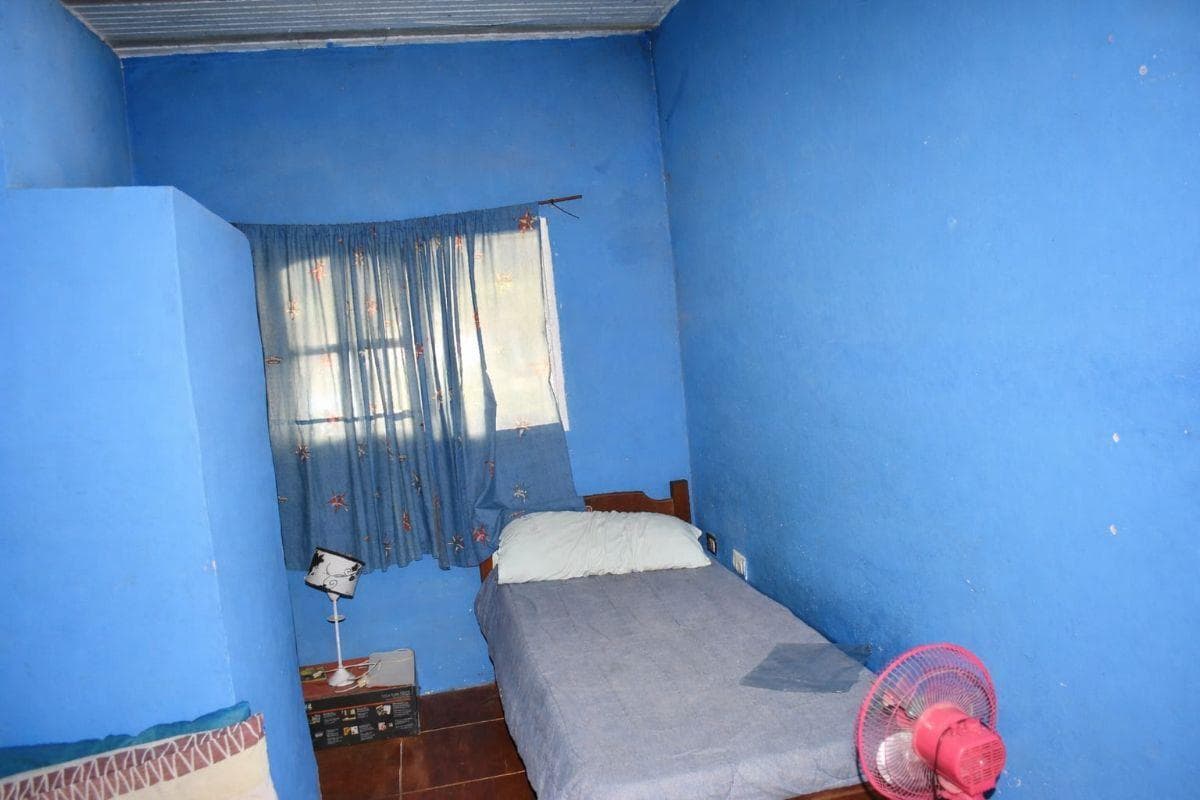House with Commercial Space for Sale - Los Hornos