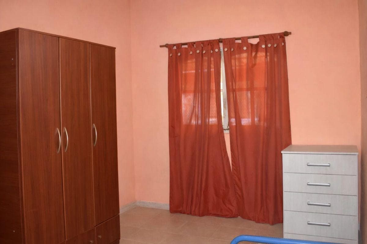 House with Commercial Space for Sale - Los Hornos