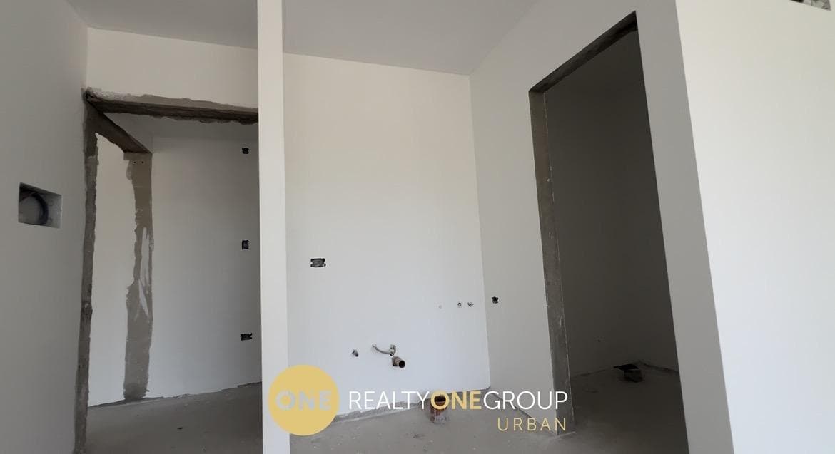Commercial Office #7—36 m² for sale in City Bell