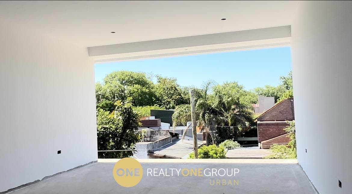 Commercial Office #7—36 m² for sale in City Bell
