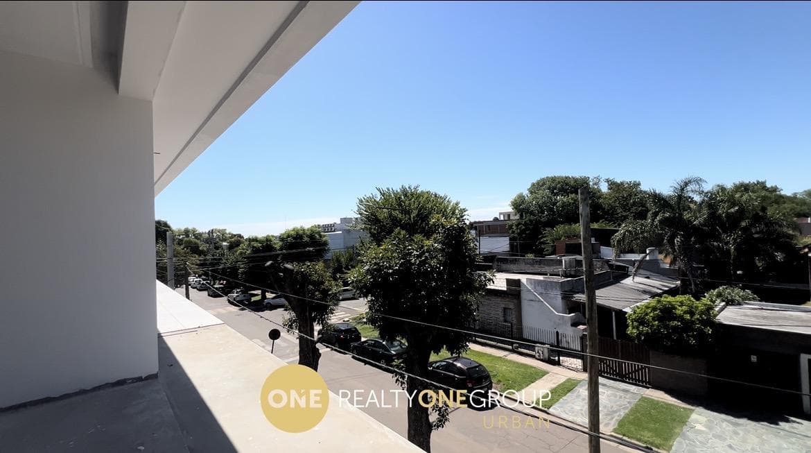 Commercial Office #7—36 m² for sale in City Bell