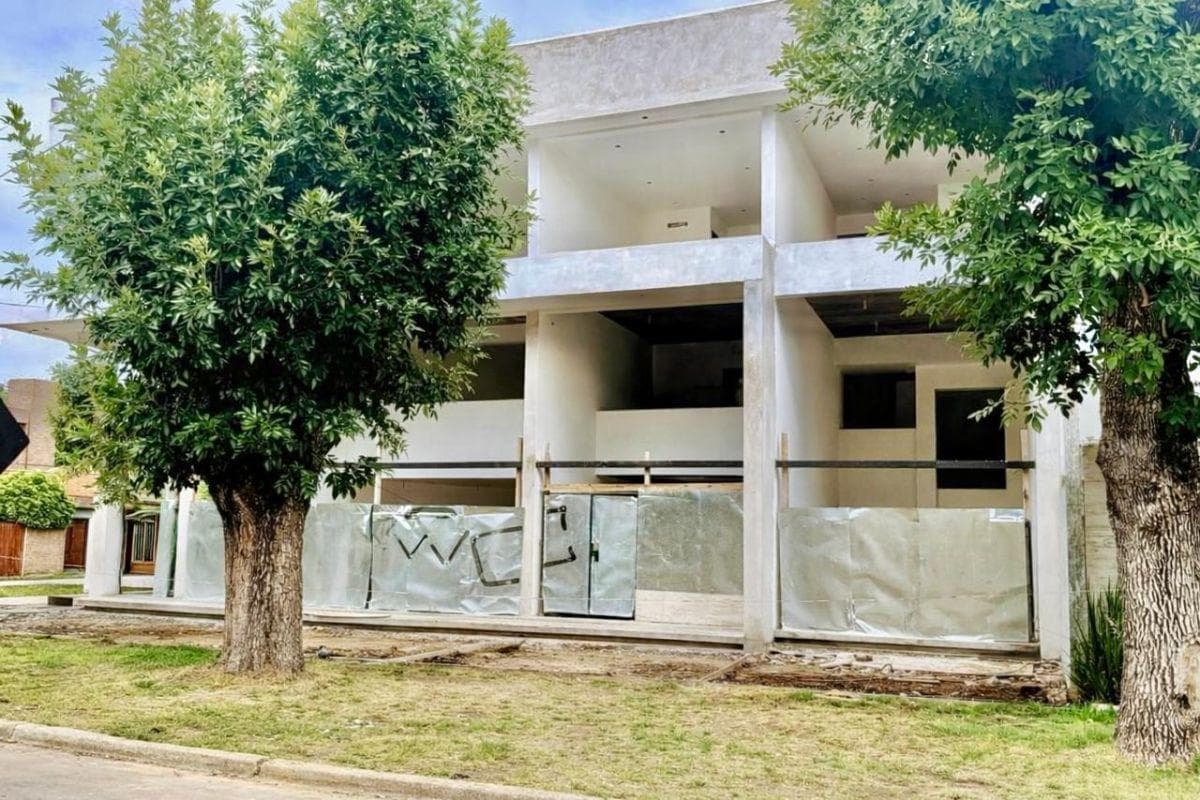 Commercial Office #1—30 m² for sale in City Bell