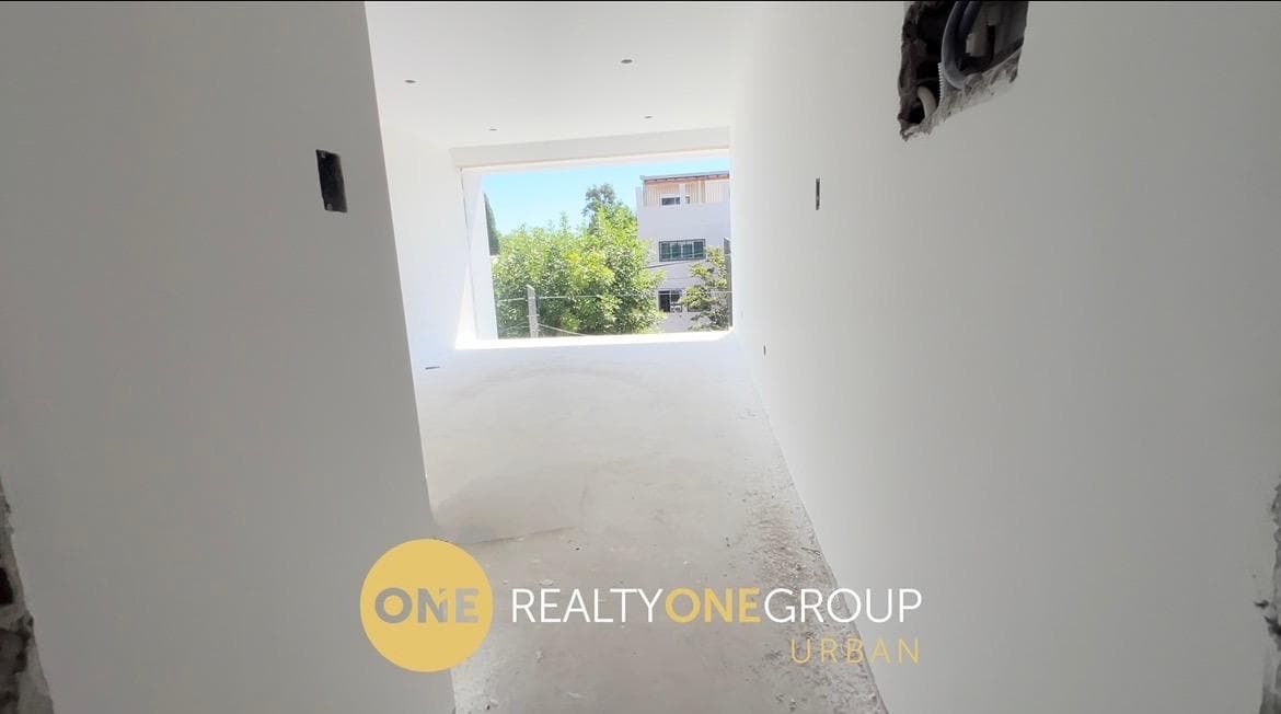 Commercial Office #1—30 m² for sale in City Bell