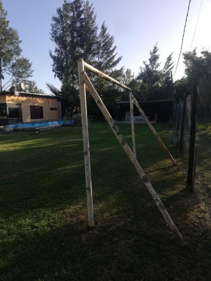 4-Bedroom Country House in Parque Villa Sicardi, La Plata—For Sale
