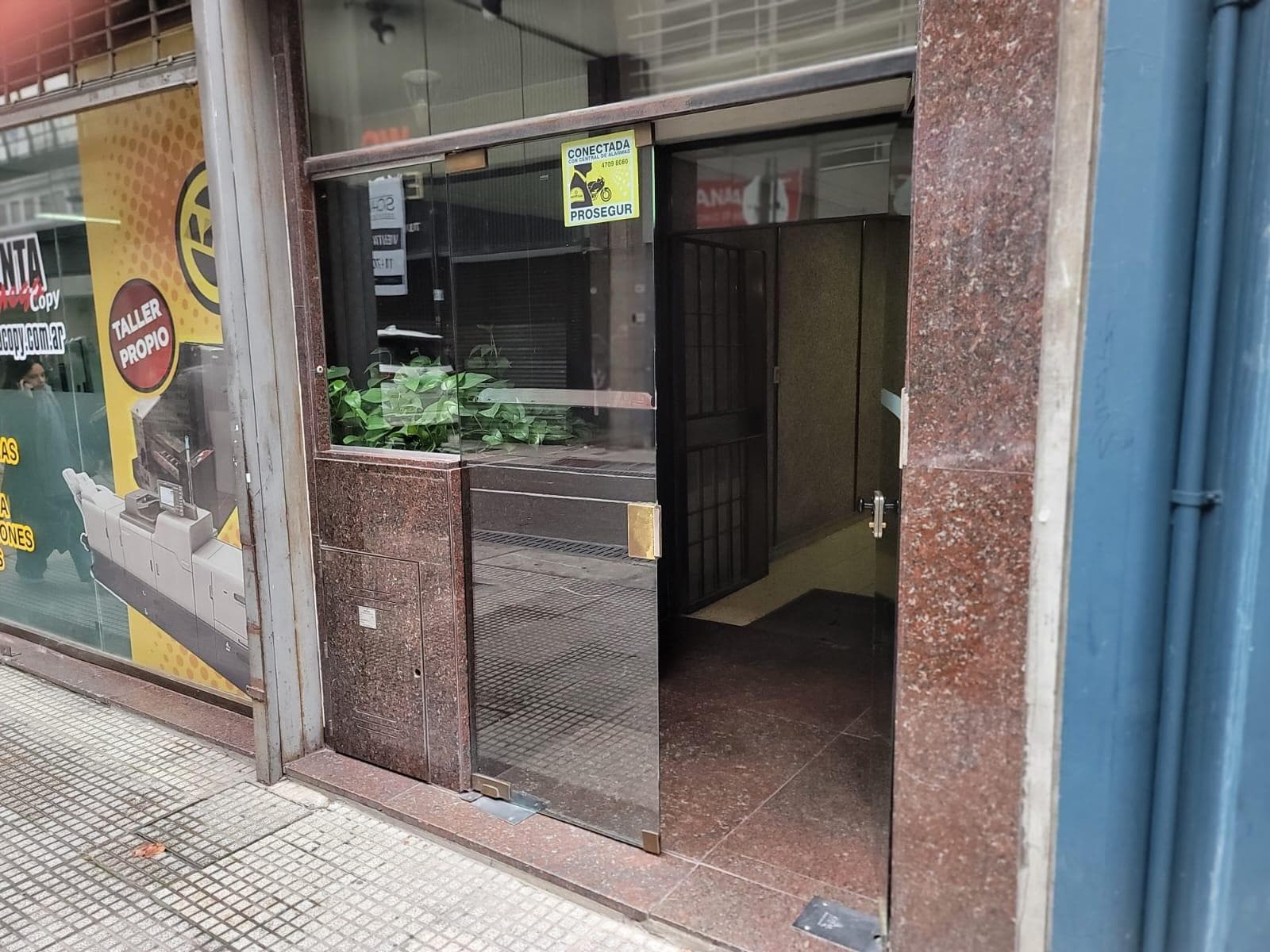 Office for Sale in Microcentro