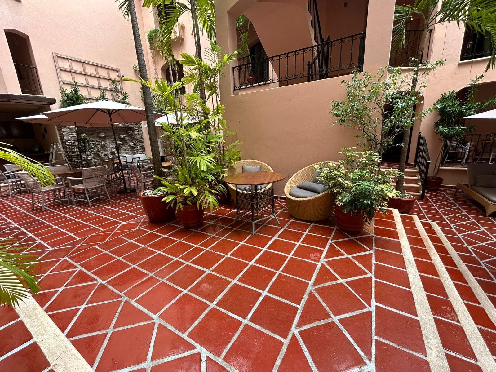 Furnished apartment in downtown Playa del Carmen, just steps from the ocean
