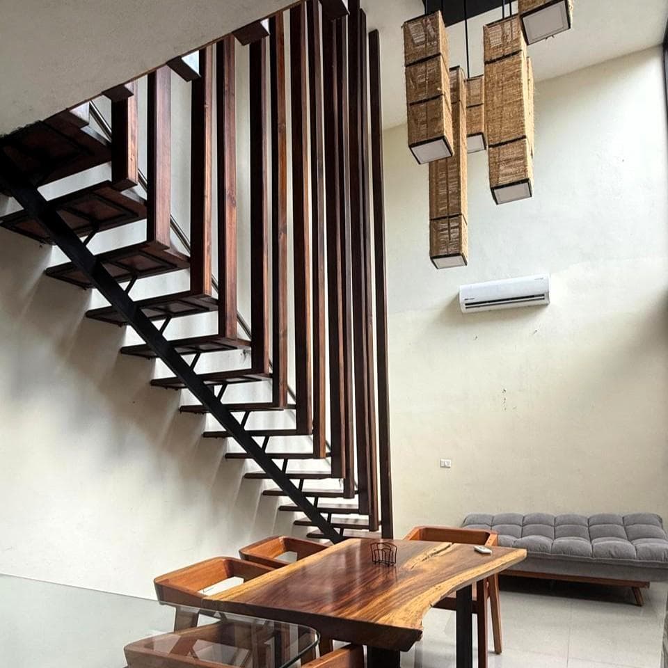 Partially Furnished Townhouse on Privada Cholul