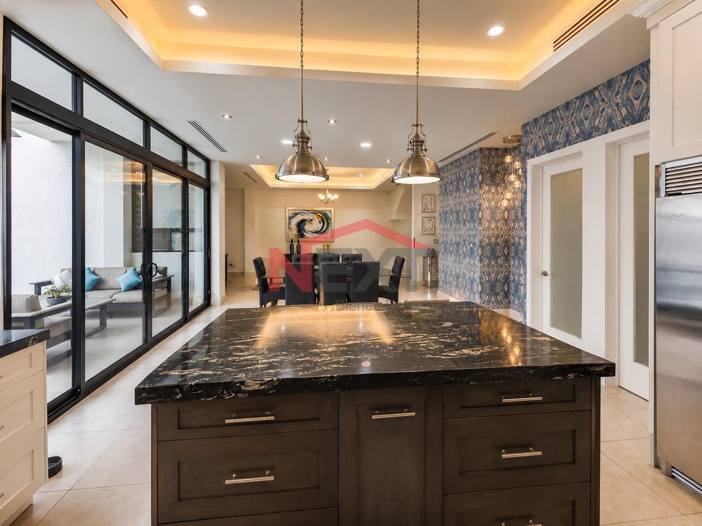 HOUSE FOR SALE IN THE PUERTA GRANDE NEIGHBORHOOD