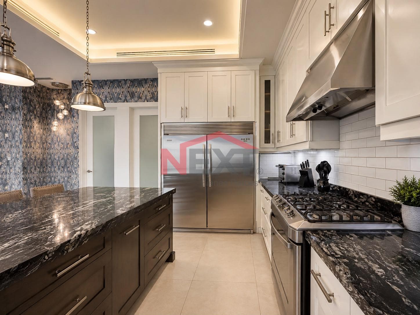 HOUSE FOR SALE IN THE PUERTA GRANDE NEIGHBORHOOD