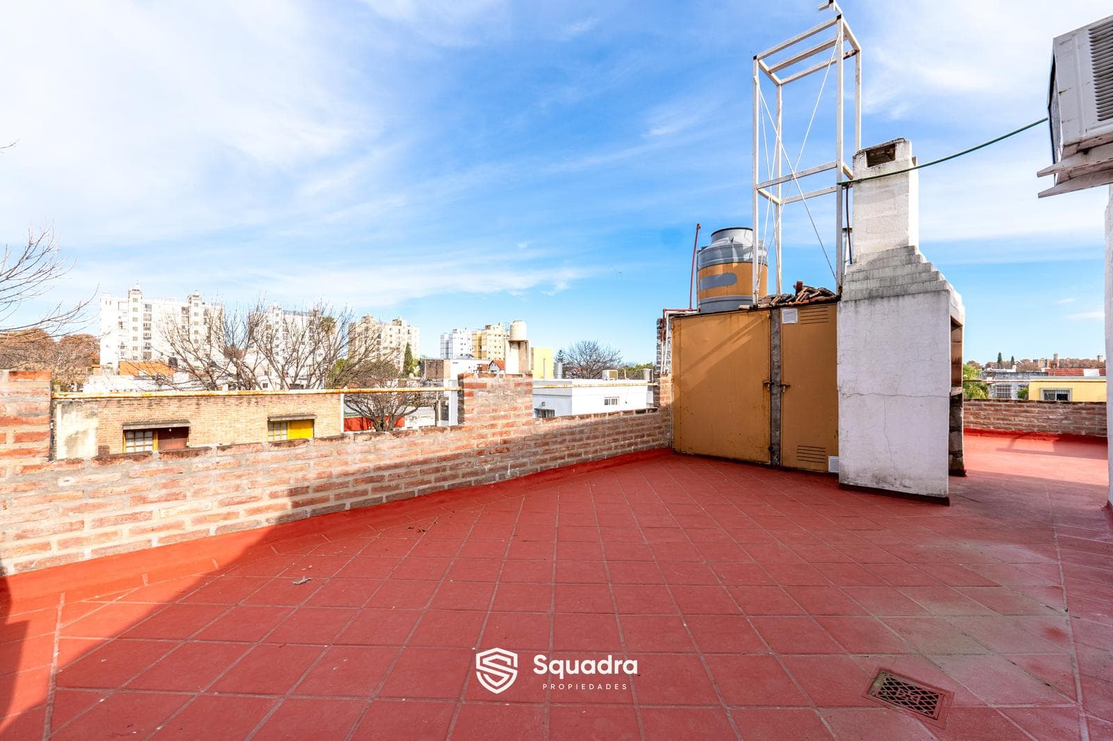 FOR SALE - Penthouse in PA, 3 bedrooms, outdoor kitchen, and terrace - España and Hospitales. MORTGAGE AVAILABLE.