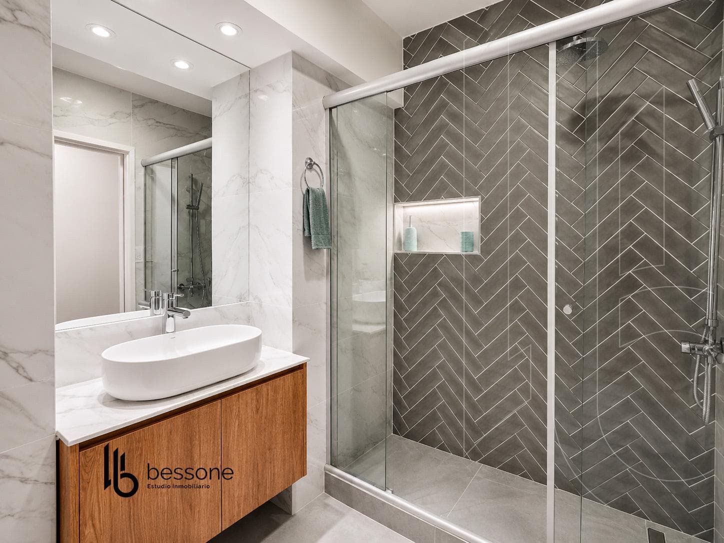 Plaza Colón, 3-Room Apartment, Balcony, Terrace, Renovated