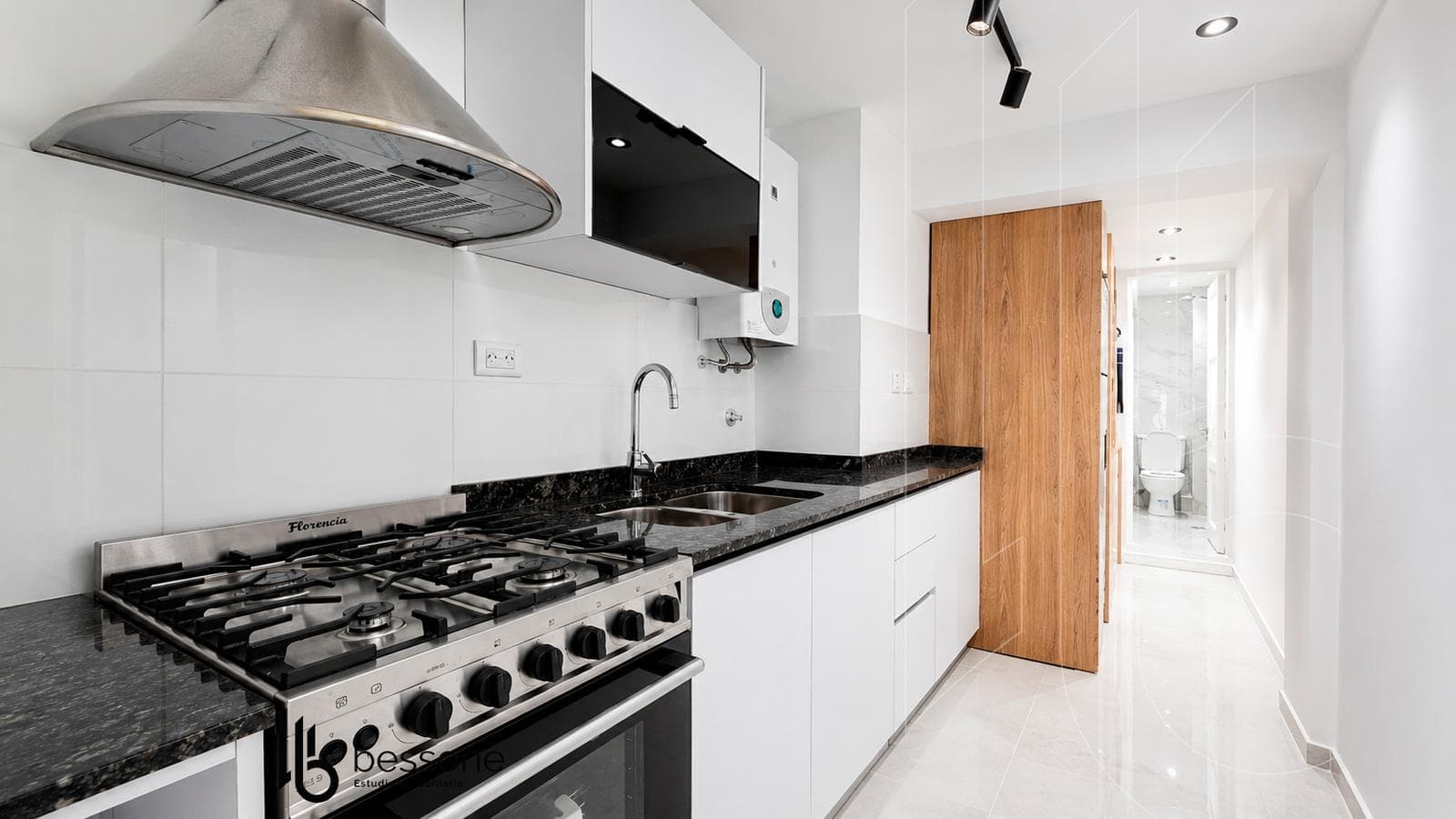 Plaza Colón, 3-Room Apartment, Balcony, Terrace, Renovated