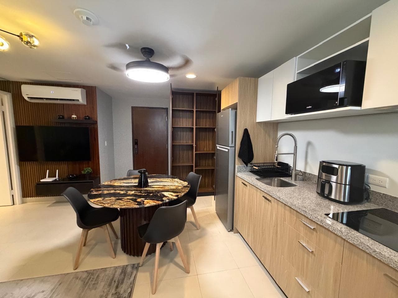 APARTMENT FOR RENT IN VITANT GARZA SADA - TEC AREA