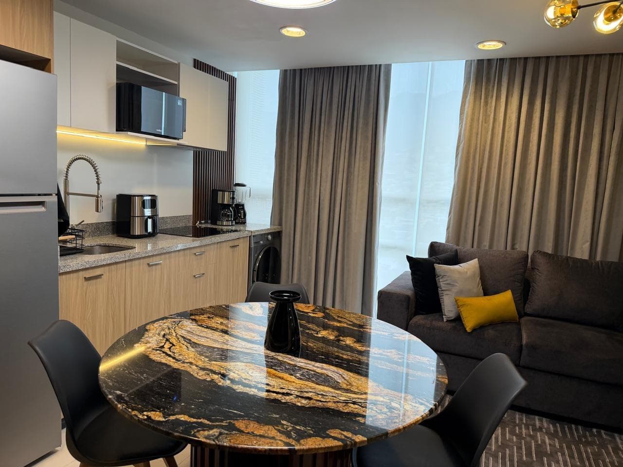 APARTMENT FOR RENT IN VITANT GARZA SADA - TEC AREA