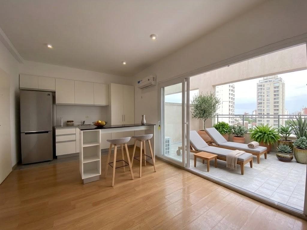 Studio Apartment for Sale with Balcony/Terrace in Tigre
