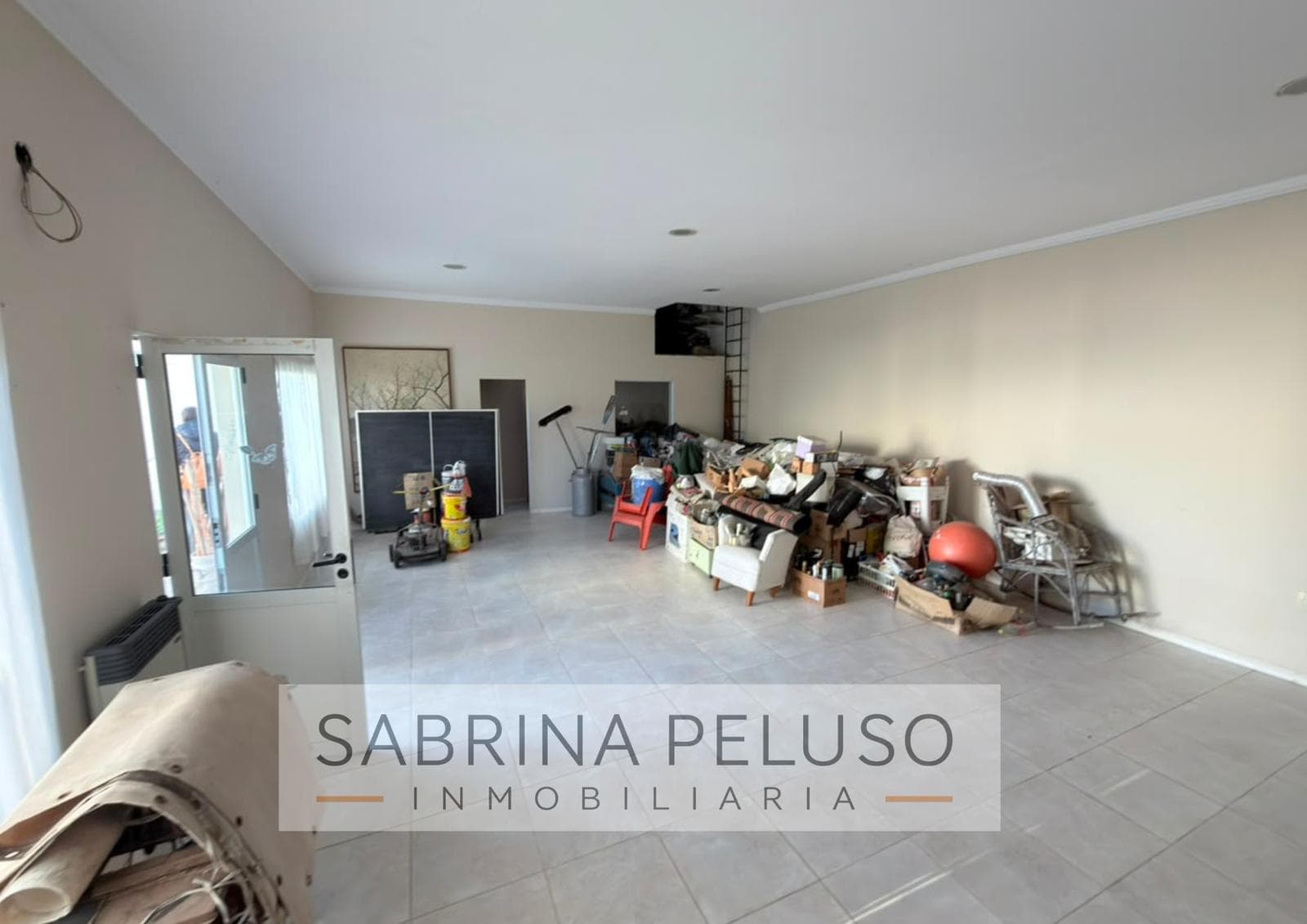 House for Sale in Chivilccoy