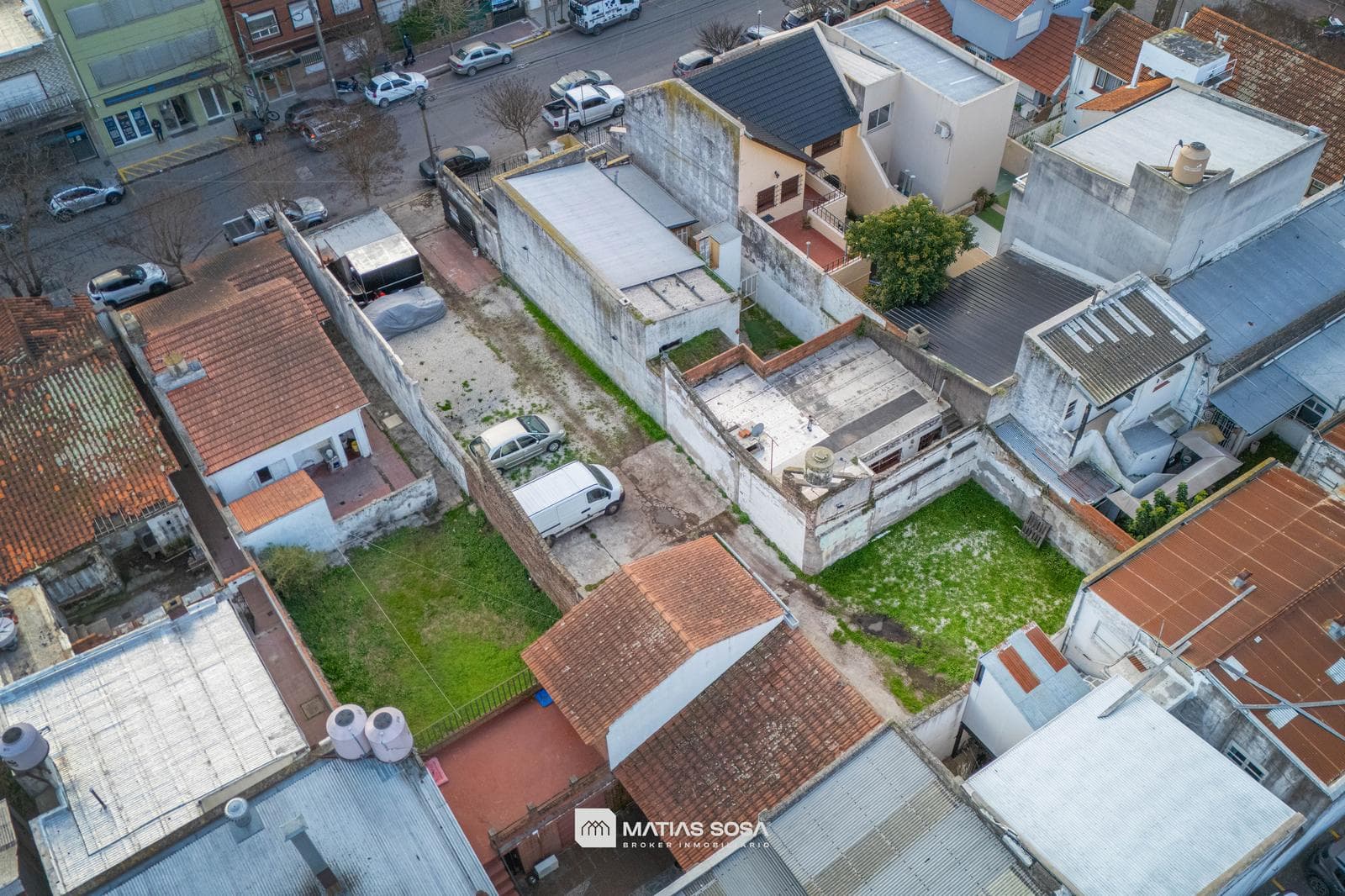 For Sale - Lot - Suitable for Real Estate Development - Chauvín Area