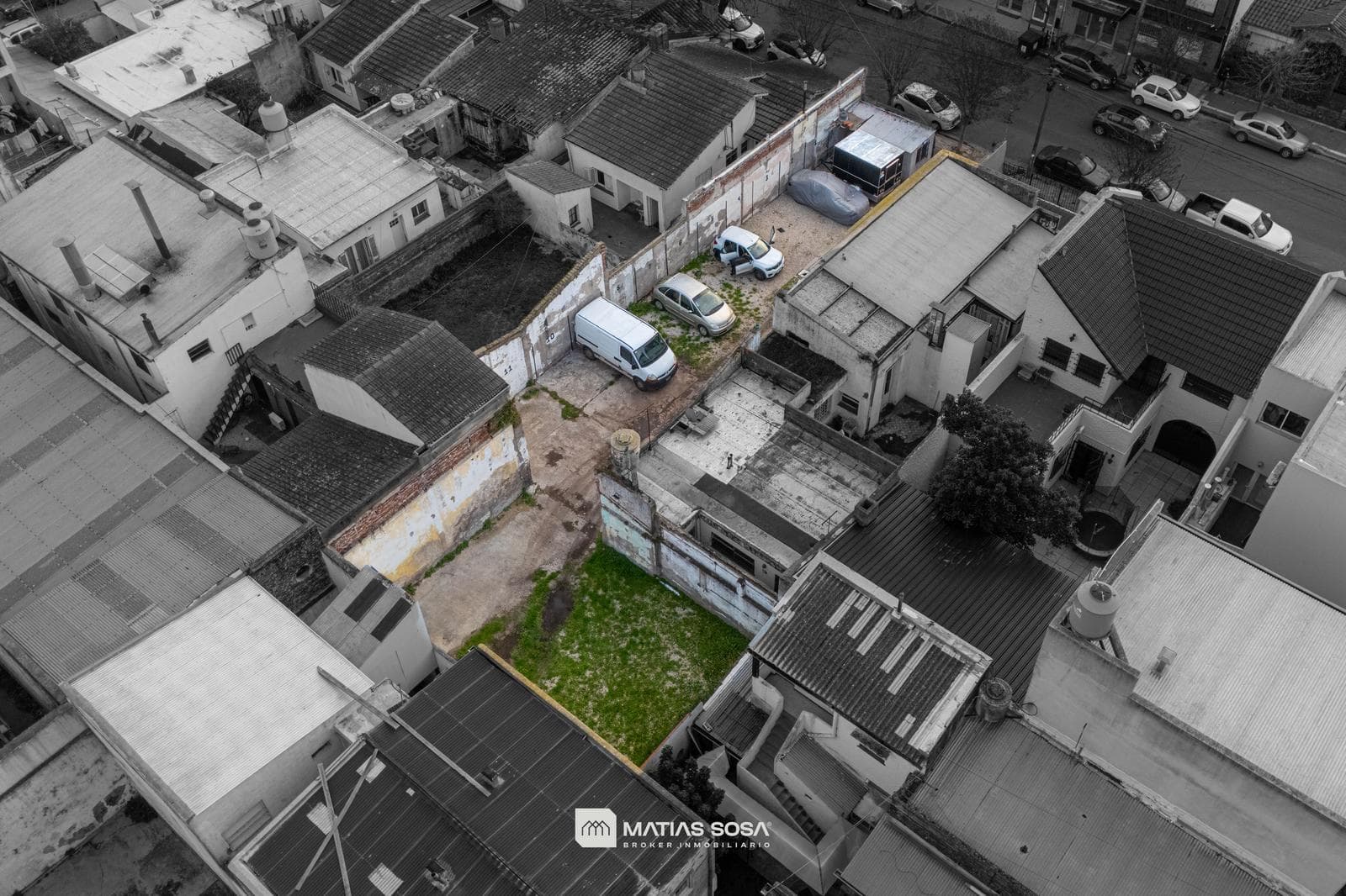 For Sale - Lot - Suitable for Real Estate Development - Chauvín Area