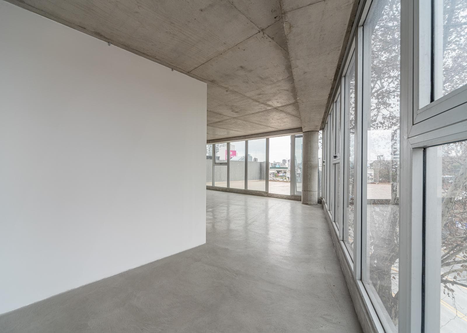Commercial office for sale with a courtyard and terrace, Villa Crespo Palermo.