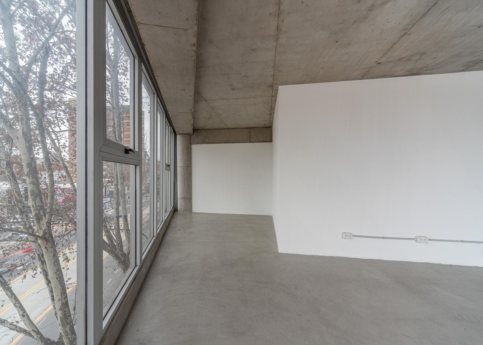 Commercial office for sale with a courtyard and terrace, Villa Crespo Palermo.