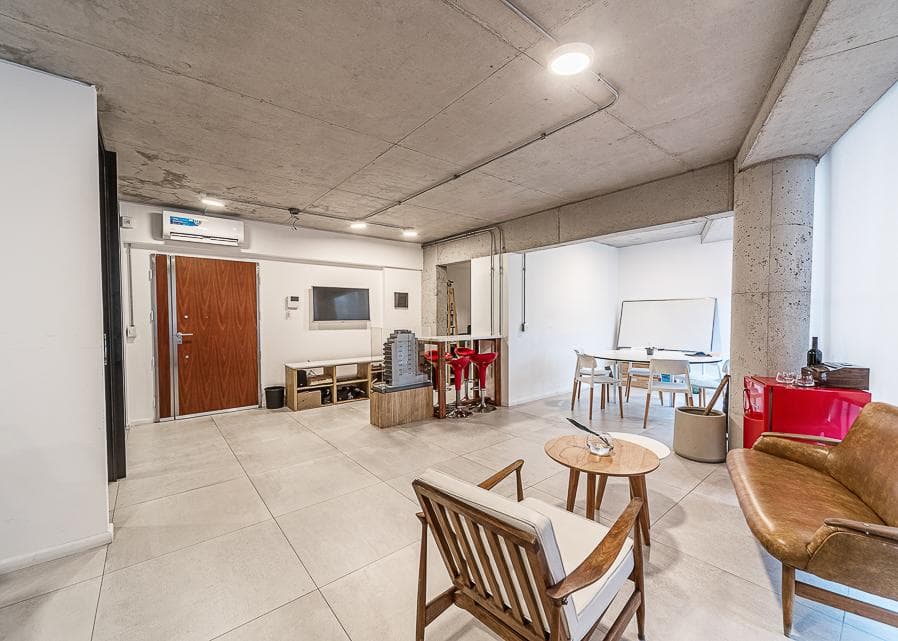 Commercial office for sale in Villa Crespo, Palermo.