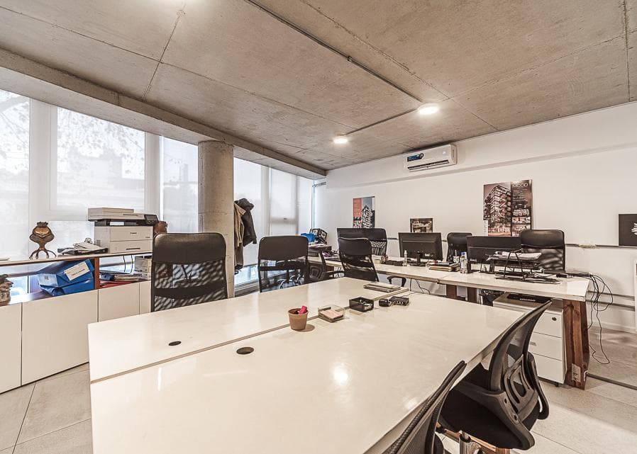Commercial office for sale in Villa Crespo, Palermo.
