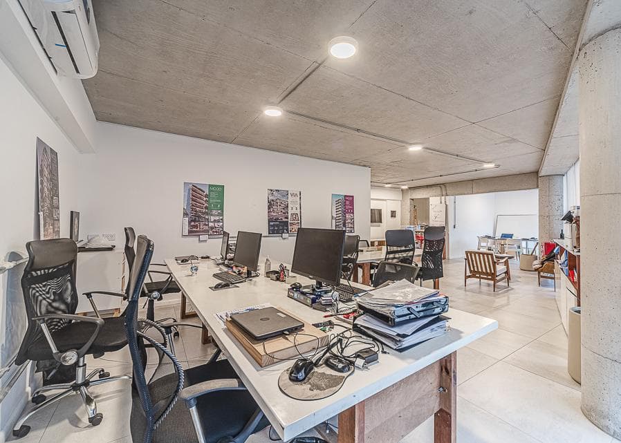 Commercial office for sale in Villa Crespo, Palermo.