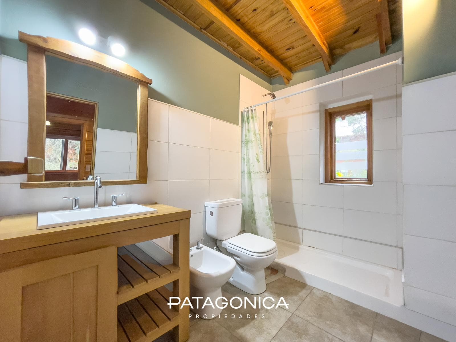 HOUSE FOR SALE: 69 m², 2 BEDROOMS, NORTH NEIGHBORHOOD, VILLA LA ANGOSTURA