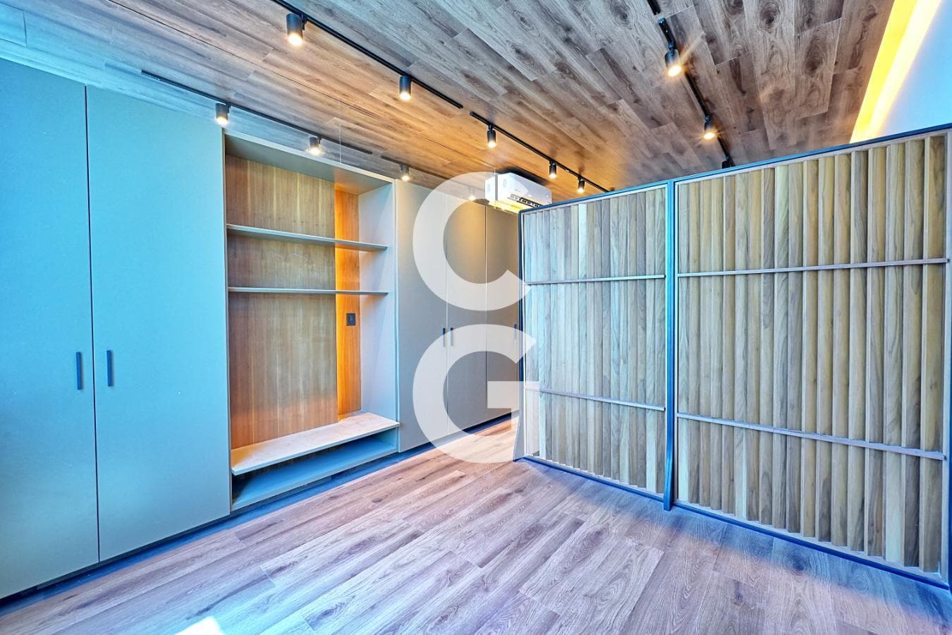 Office for Rent in Cancun at Summa Center Cumbres with Excellent Amenities