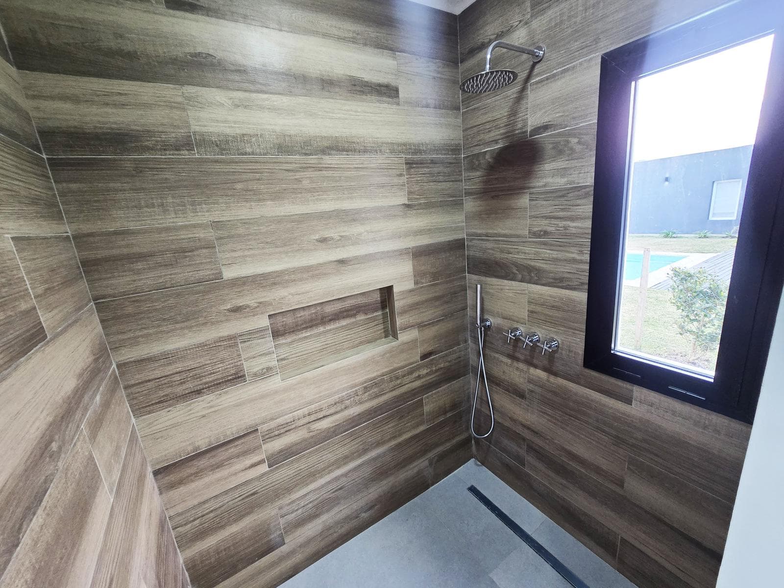 5-Room House at Medal Country Club, Pilar