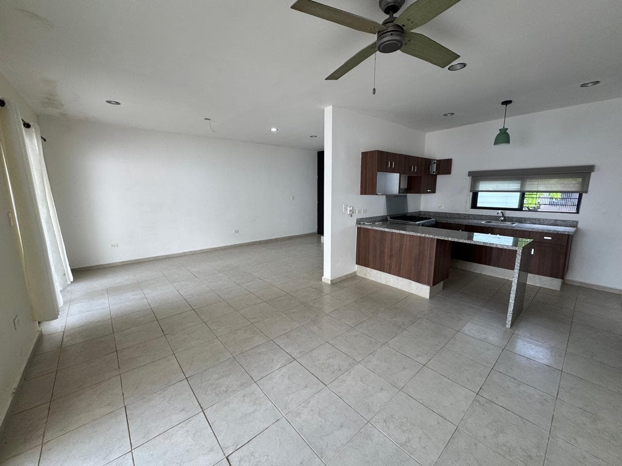 House in the Floresta Subdivision