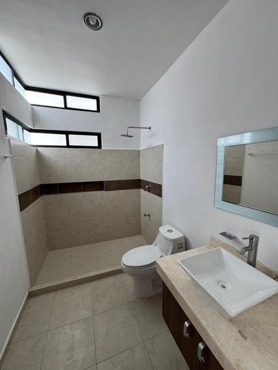 House in the Floresta Subdivision