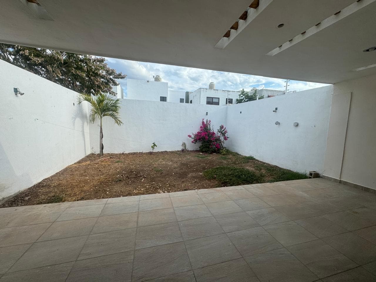 House in the Floresta Subdivision