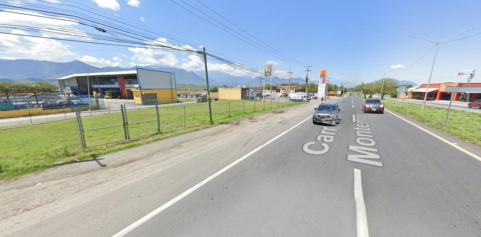 FOR RENT: 1,800 m² commercial lot with 60 m of frontage in the EL BLANQUILLO area on the NATIONAL HIGHWAY