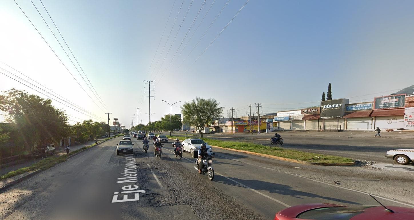 Ideal house for remodeling, half a block from Eloy Cavazos