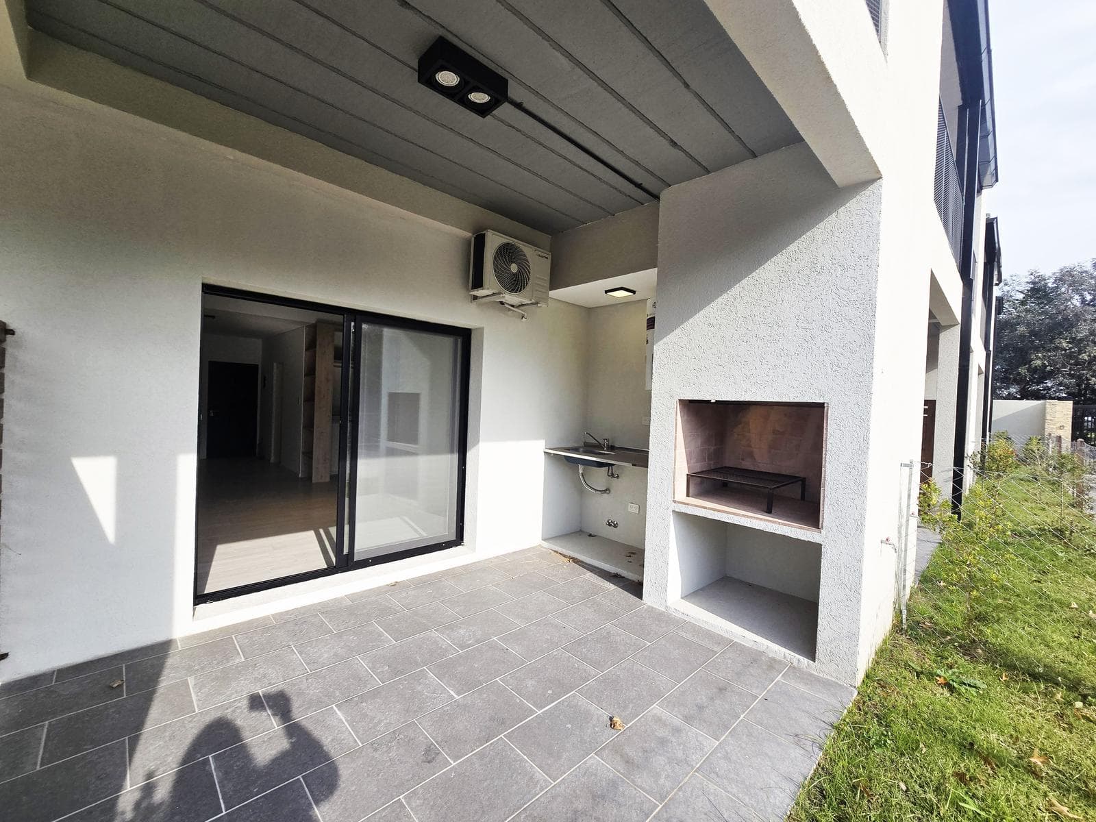 Brand-new studio apartment in Campus Village, Pilar