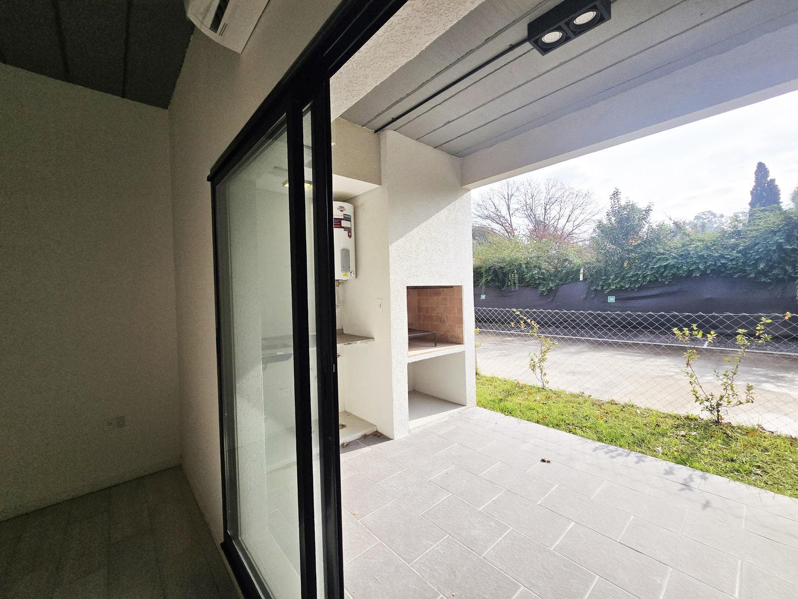 Brand-new studio apartment in Campus Village, Pilar
