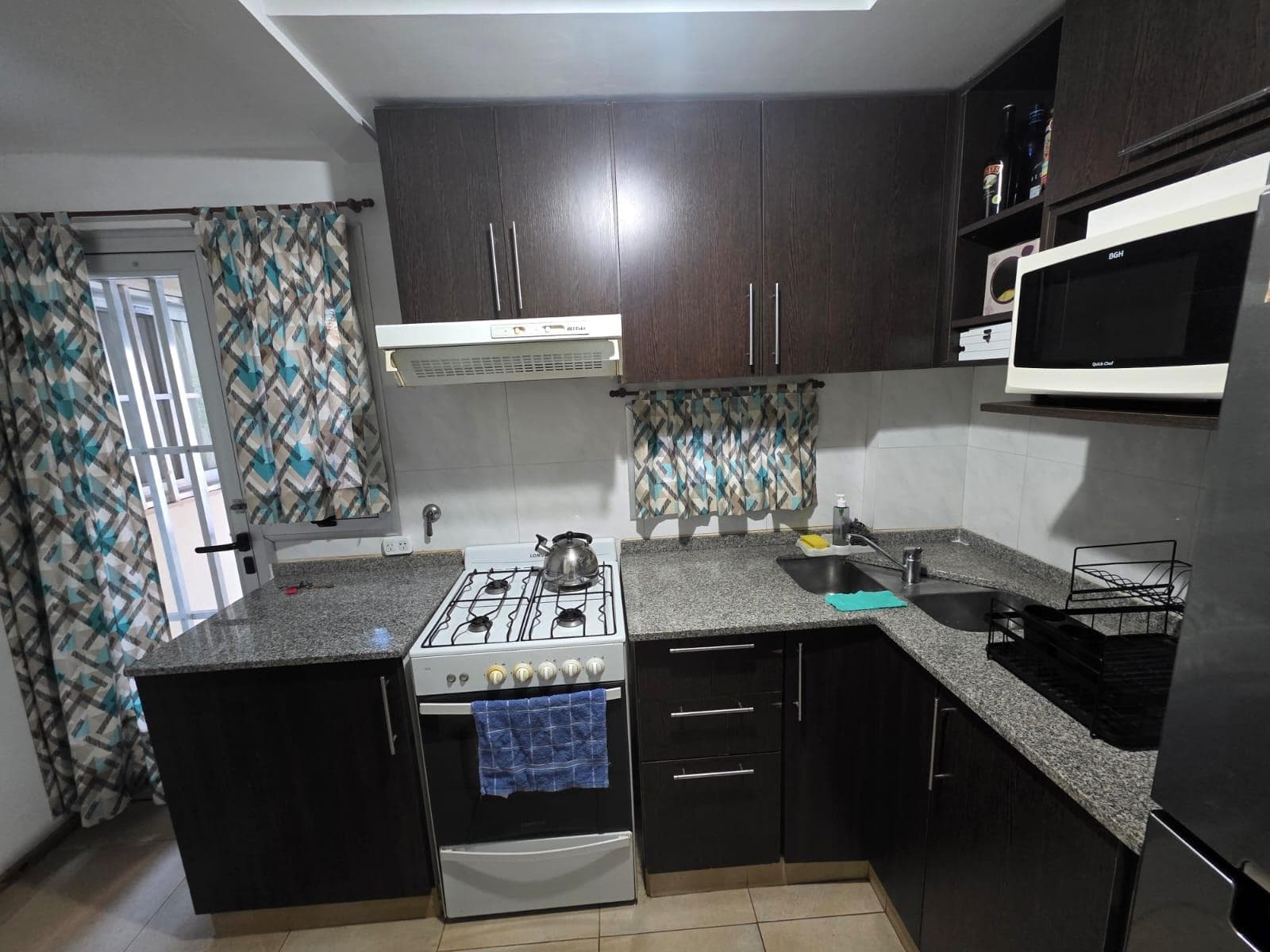 1-Bedroom Apartment for Sale - Pichincha, Rosario