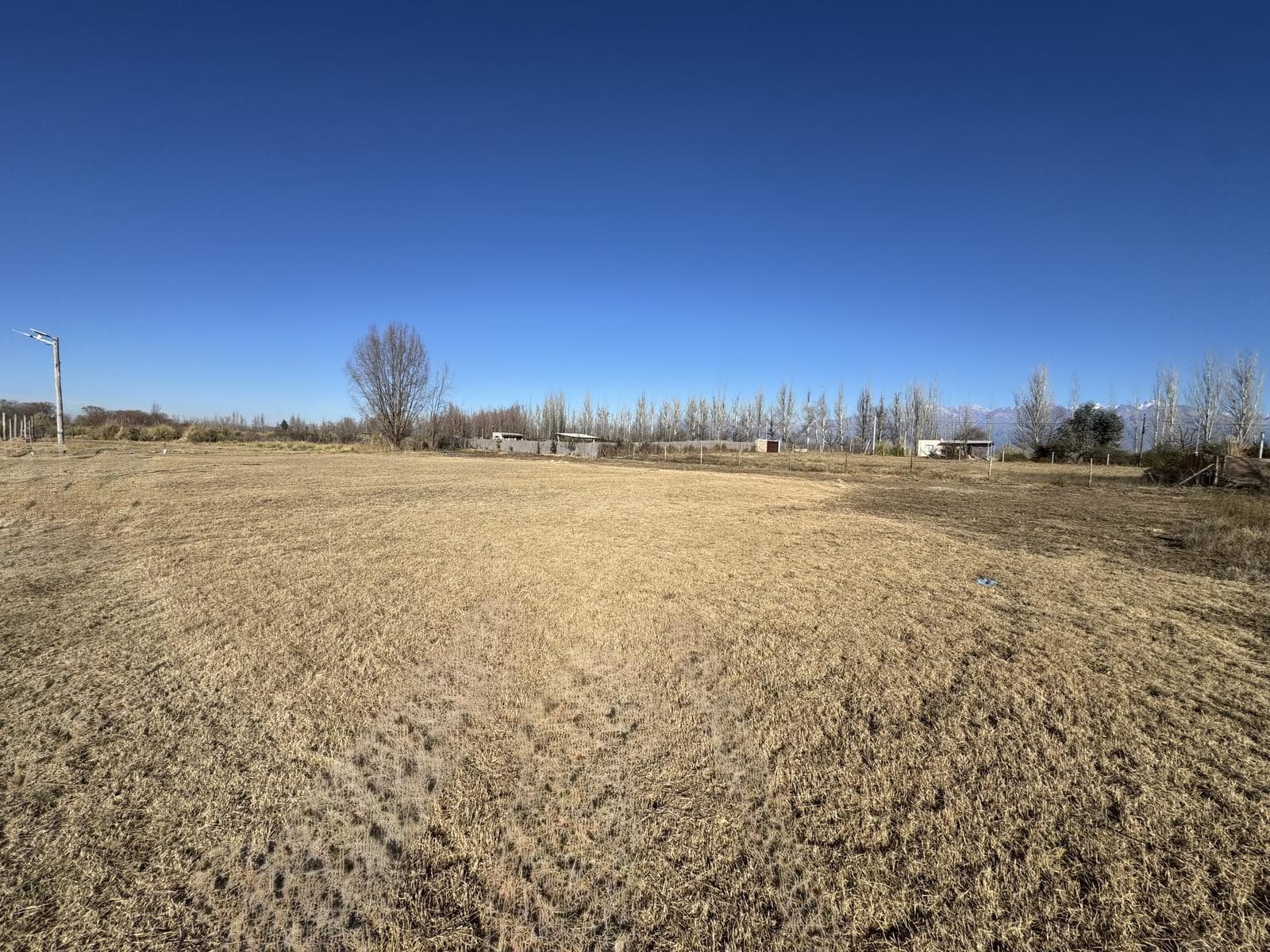 Lot in the San Carlos de Capiz Gated Community, 2,000 m²