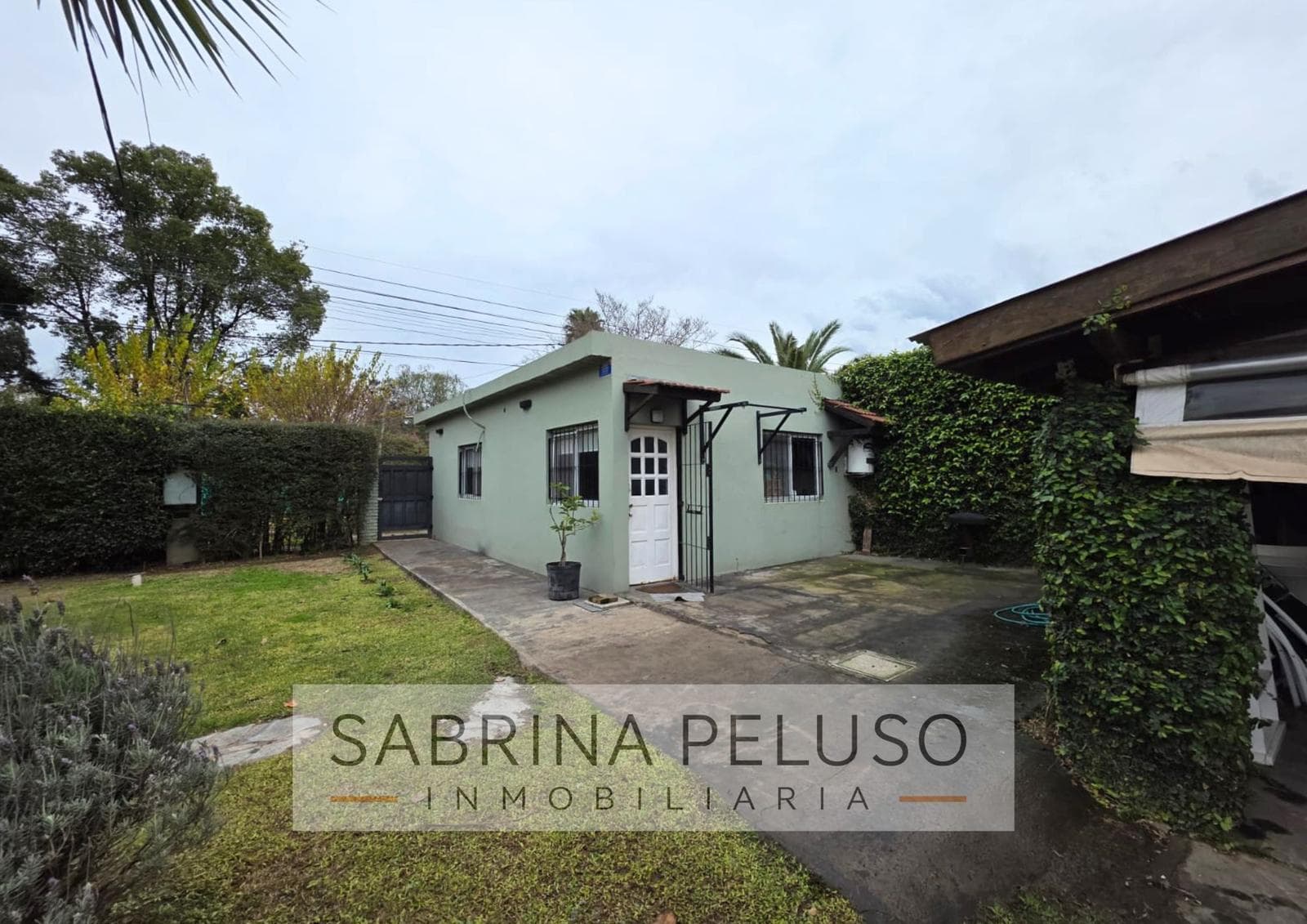 Country house for sale in Moreno.