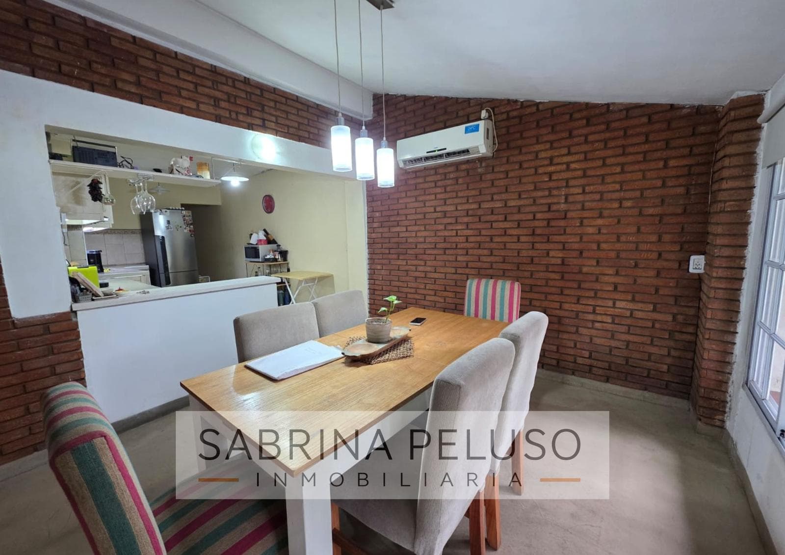 Country house for sale in Moreno.