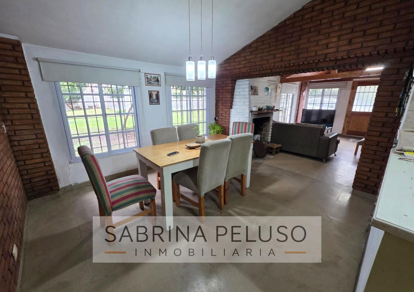 Country house for sale in Moreno.
