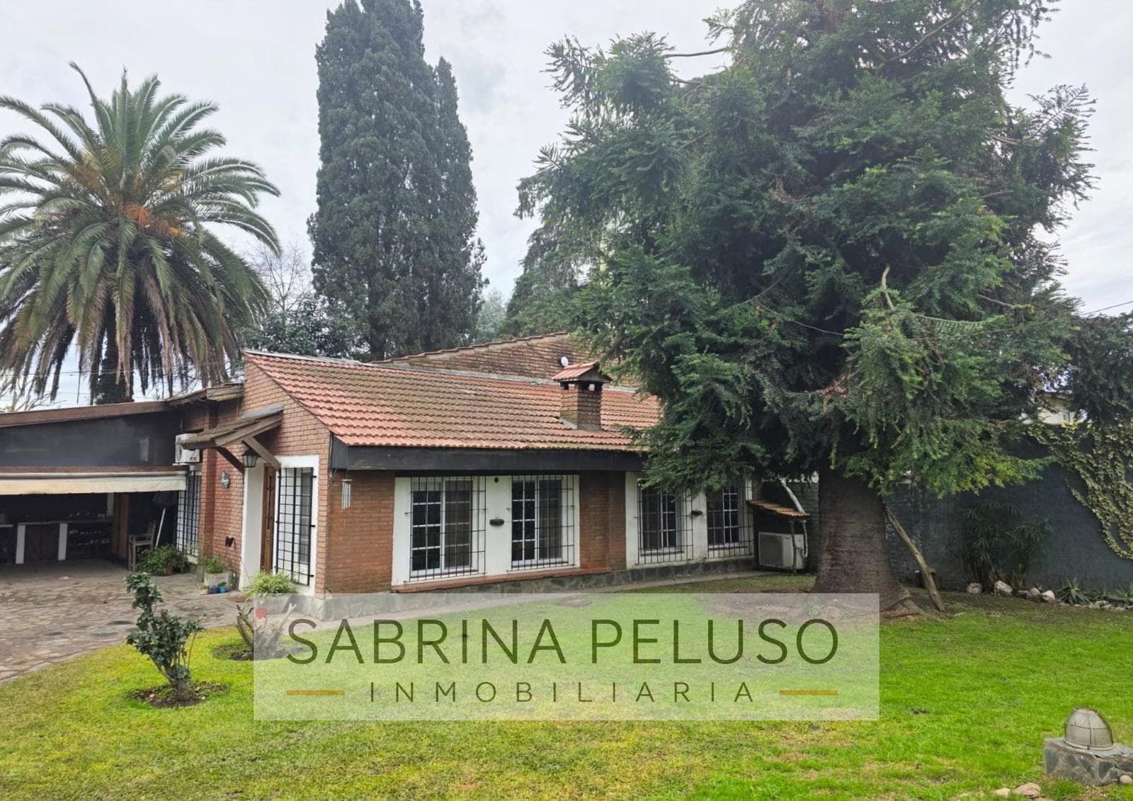 Country house for sale in La Reja, Moreno.